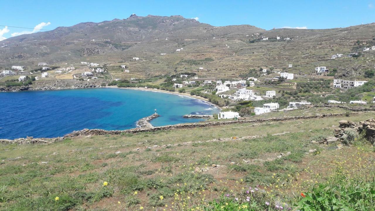 Vrahos Agios Romanos Buitenkant foto