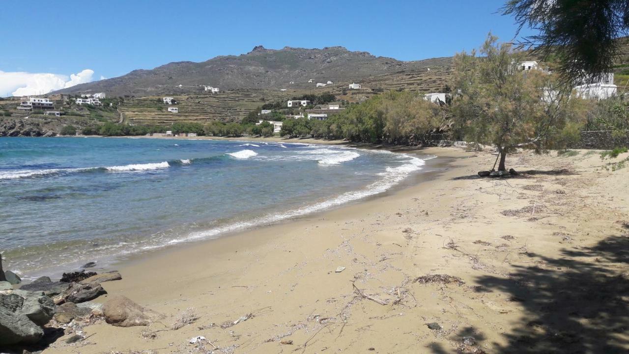 Vrahos Agios Romanos Buitenkant foto