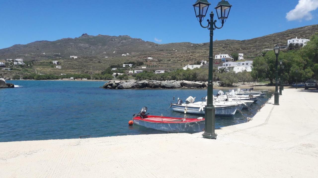 Vrahos Agios Romanos Buitenkant foto