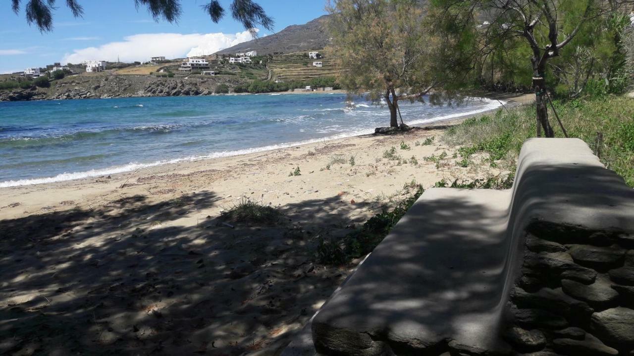 Vrahos Agios Romanos Buitenkant foto
